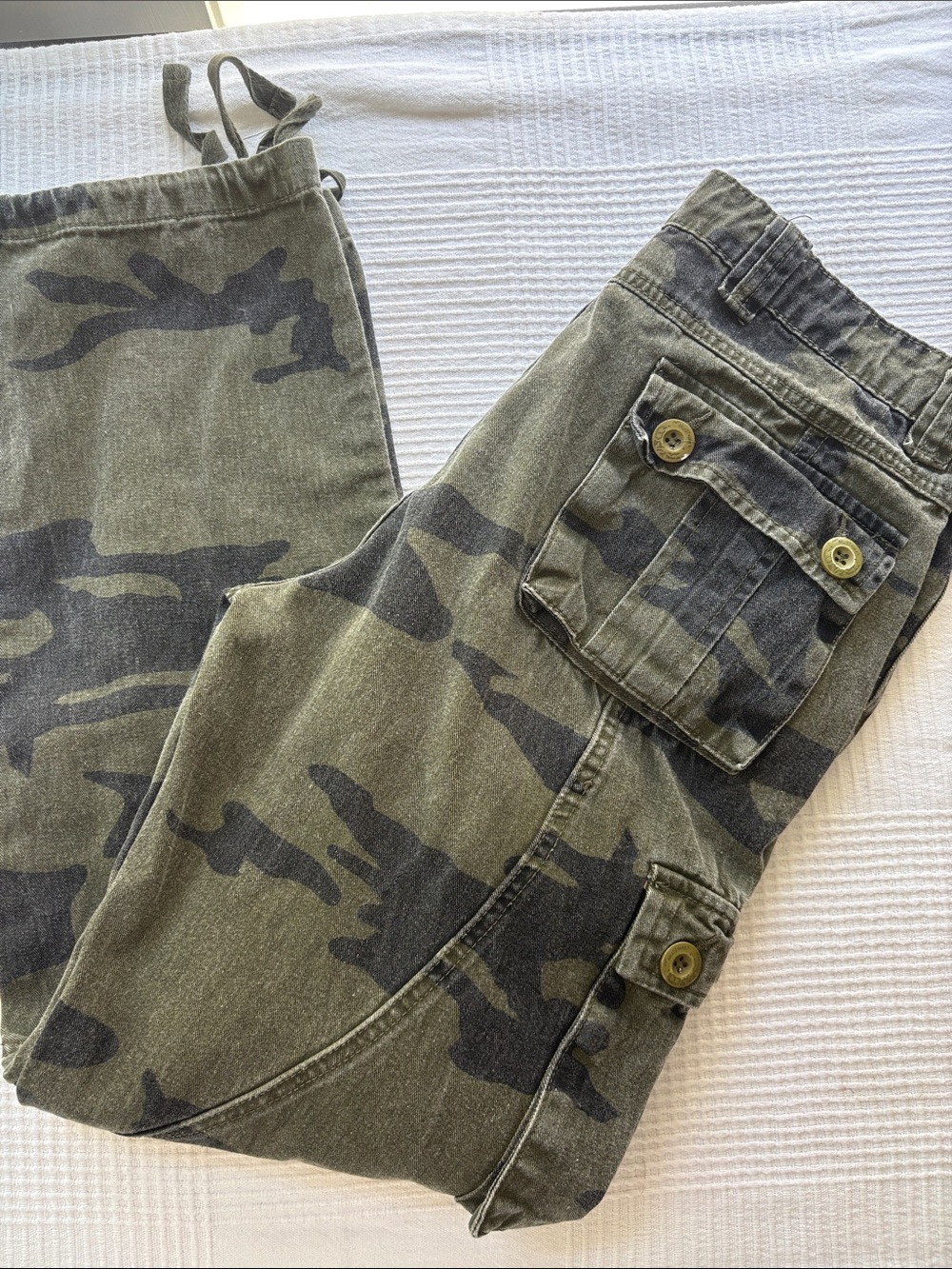 U.S. Army Camouflage Cargo Pants - Olive & Dark Green